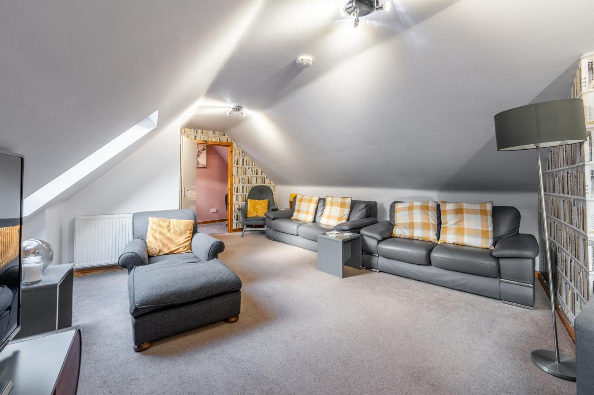 Whinstone Holiday Home In Falkland - Sleeps 8 Exterior foto